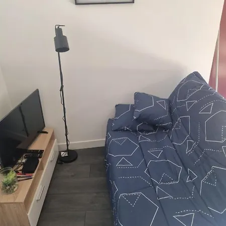 Jolie Petite Maison Dans Village Fortifie